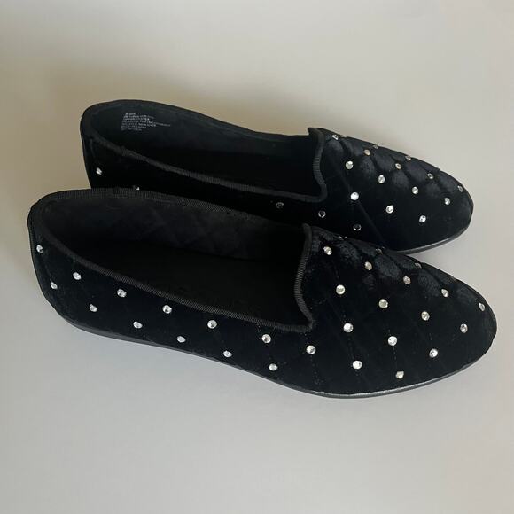 AEROSOLES 'Betunia' 8.5 WIDE Quilted Black Velvet Jeweled Loafer Smoking Flat - Picture 3 of 8